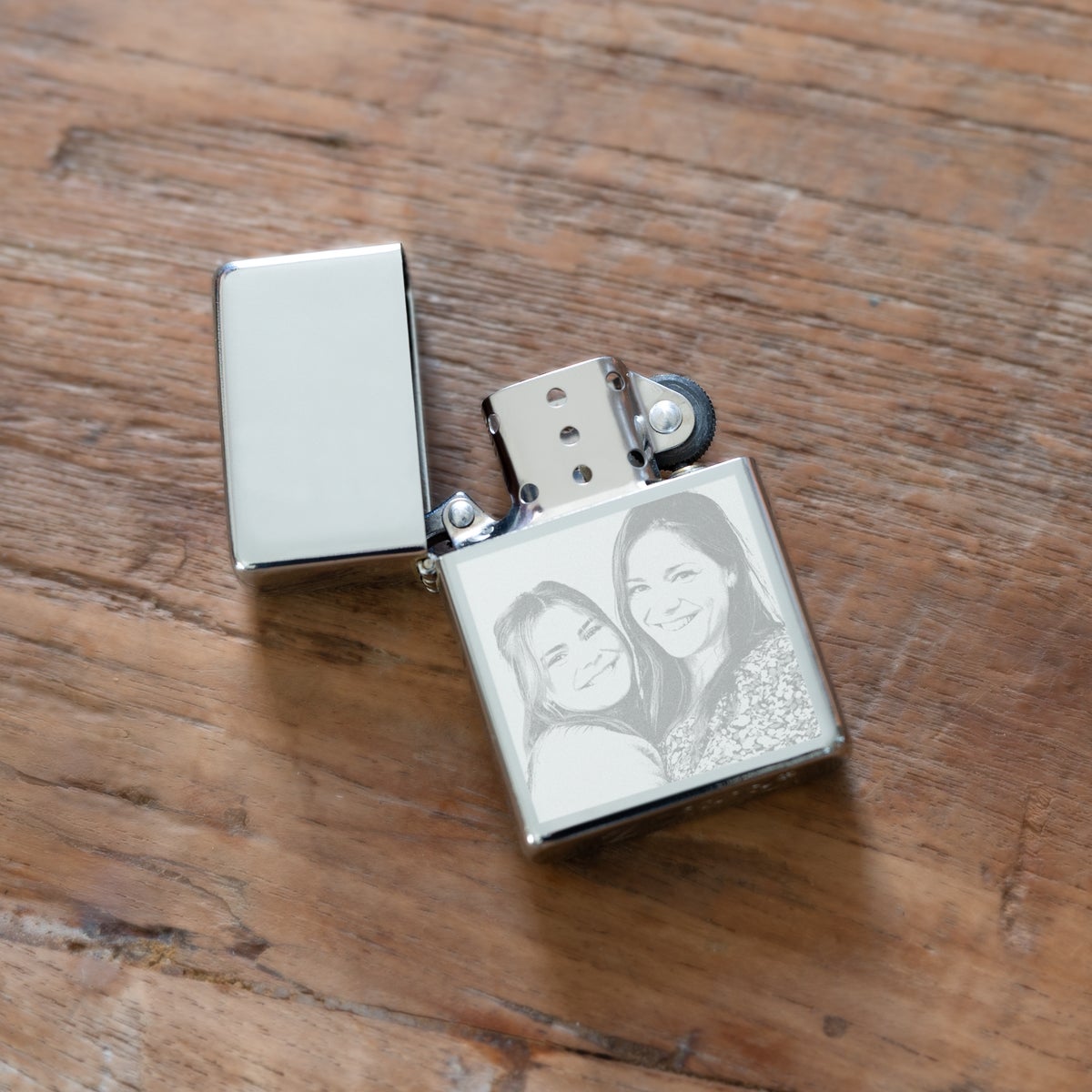 🖼️ 10540-1-feuerzeug-mit-fotogravur.jpg | 🌟 Gravur nach Wunsch 🪄 Bild von feuerzeug mit fotogravurjpg | 🌟 Gravur nach Wunsch 🪄