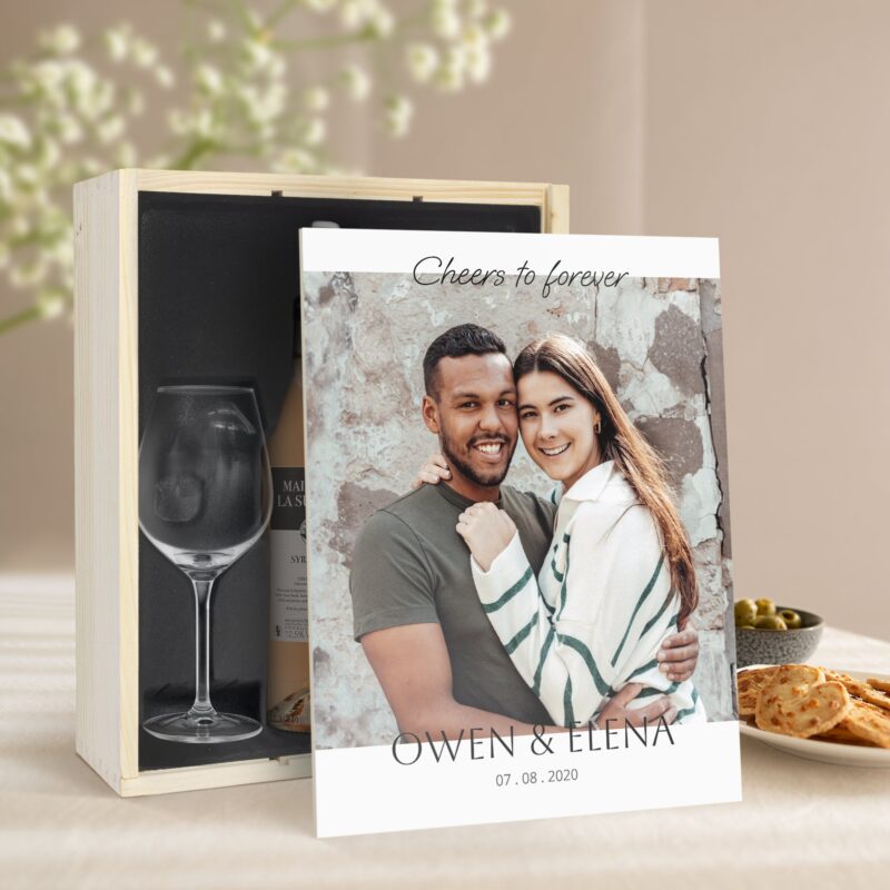 Bild von   geschenkset wein mit glas majpg | 🌟 Gravur nach Wunsch 🪄