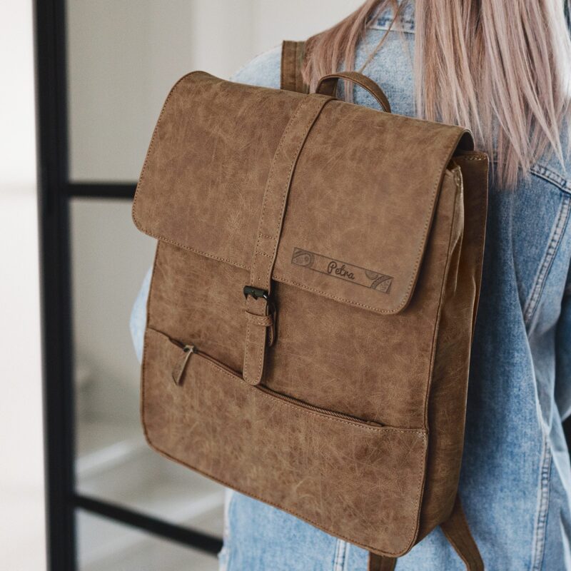 Bild von   rucksack mit namen graviertjpg | 🌟 Gravur nach Wunsch 🪄