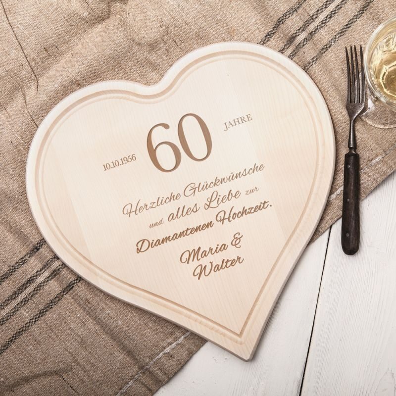 Bild von Herzbrett mit Gravur Diamantene Hochzeit Personalisiert | 🔮 Gravur nach Wunsch 🌟