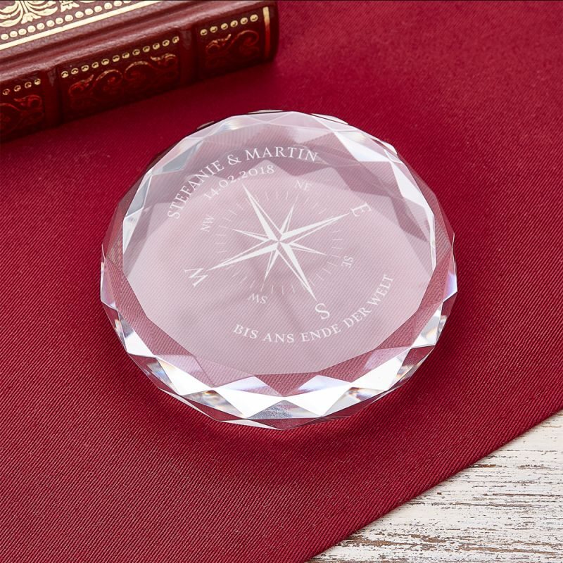 Bild von Kristall mit Gravur Kompass für Paare personalisiert | 🔮 Gravur nach Wunsch 🌟