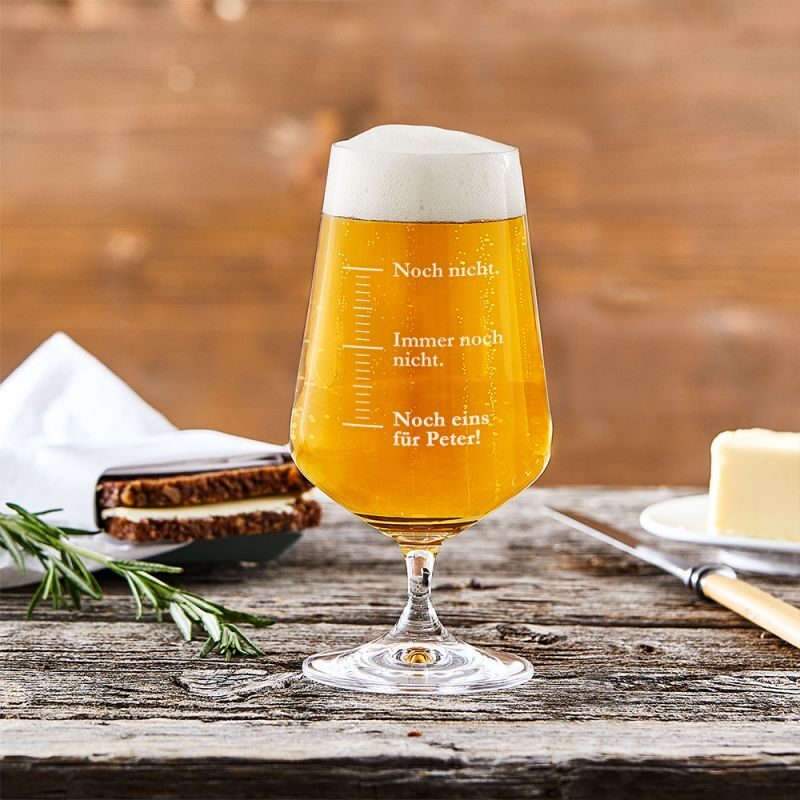 Bild von Bierglas mit Gravur Masseinheiten Pilsglas | 🔮 Gravur nach Wunsch 🌟