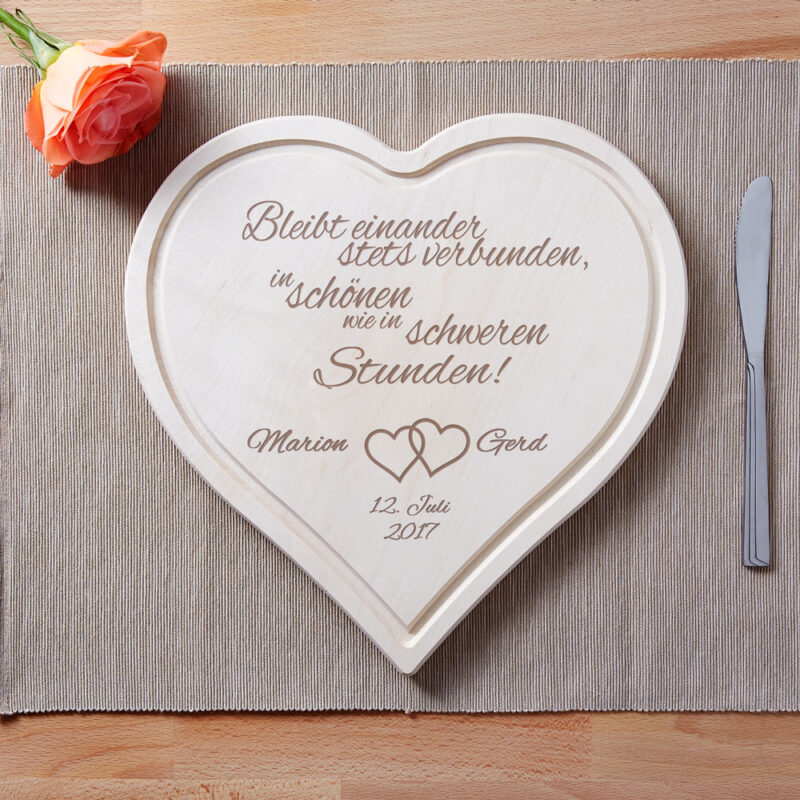 Bild von   herzbrett zur hochzeit sprucjpg | 🌟 Gravur nach Wunsch 🪄