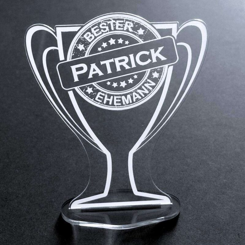 Bild von   acryl pokal mit namensgravur bjpg | 🌟 Gravur nach Wunsch 🪄