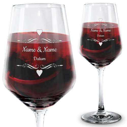 Bild von Rotweinglas mit Gravur Herz mit Namen und Datum | 🔮 Gravur nach Wunsch 🌟