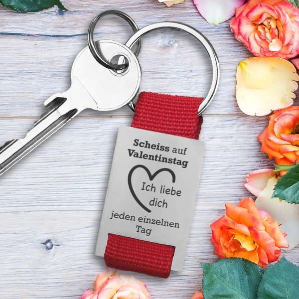 Bild von Schlüsselanhänger Scheiß auf Valentinstag mit Wunschtext | 🔮 Gravur nach Wunsch 🌟