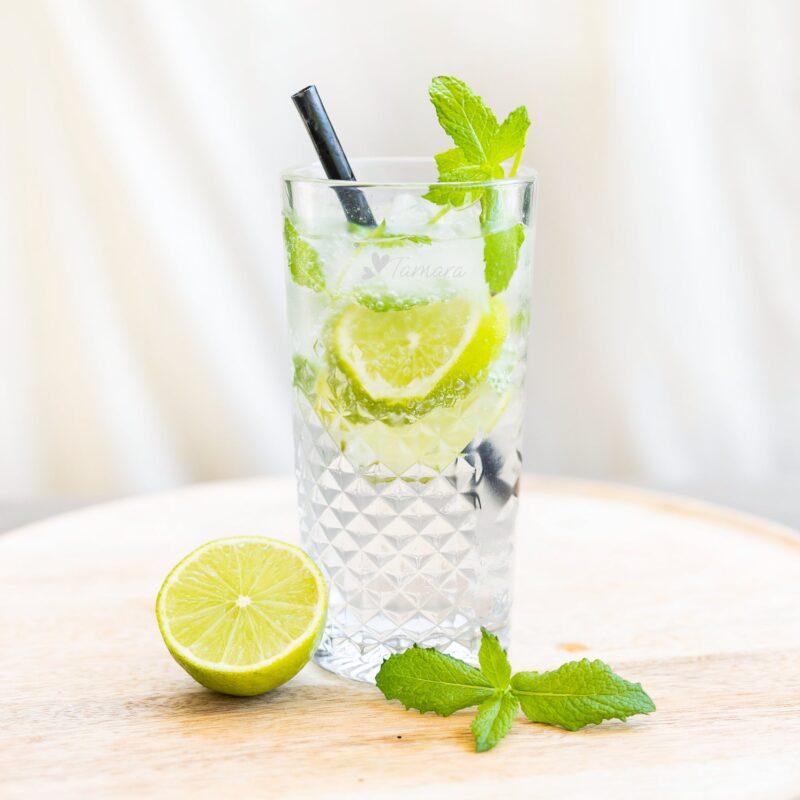 Bild von   cocktailglas mit gravur mojijpg | 🌟 Gravur nach Wunsch 🪄