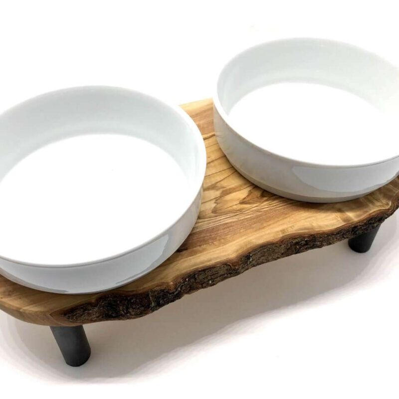 Erhöhte rustikale Futterstation aus Olivenholz mit zwei Porzellanschalen 2x900ml