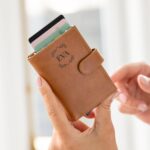 Bild von   kartenetui leder mit namenjpg | 🌟 Gravur nach Wunsch 🪄