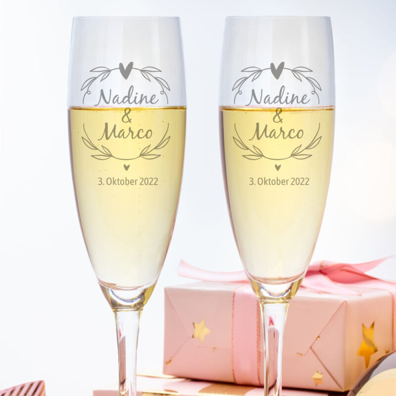 2er Set personalisierte Leonardo Sektgläser "Motiv Herz-Kranz"