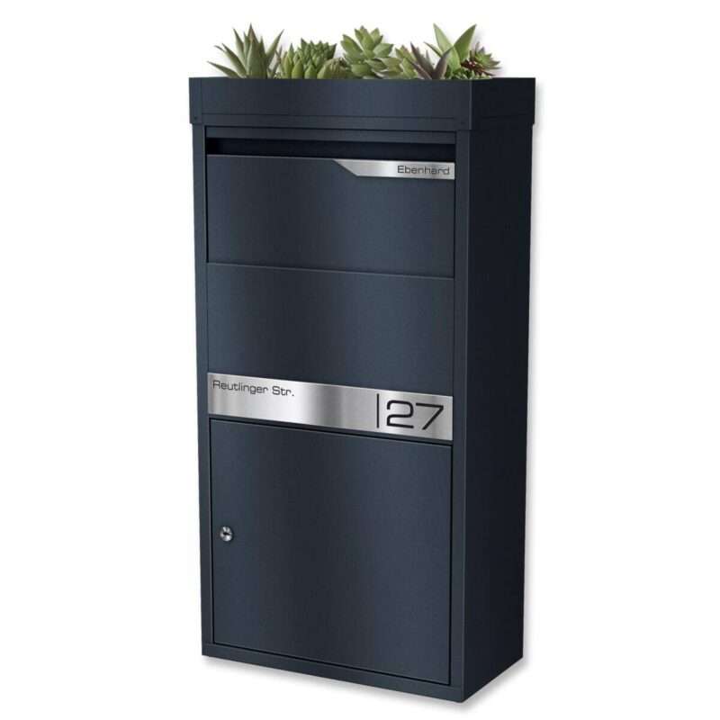 Metzler Paketbox mit Pflanzdach | Anthrazit RAL 7016 | personalisiert mit Gravur | Edelstahl-Namensschild | rostfrei & massiv | Avalon 2