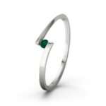 🖼️ 40342-1-smaragd-weissgoldring-lena.jpg | 🌟 Gravur nach Wunsch 🪄 Bild von smaragd weissgoldring lenajpg | 🌟 Gravur nach Wunsch 🪄