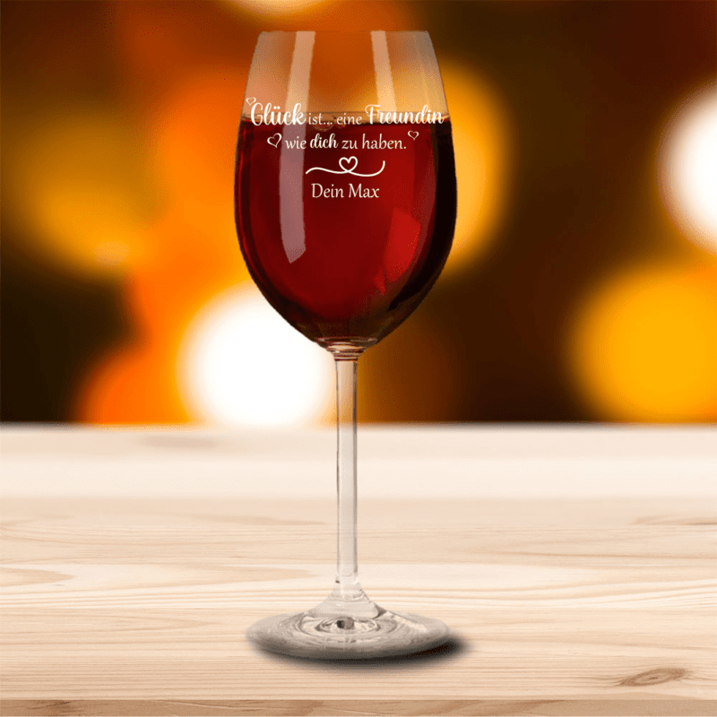Bild von Rotweinglas von Leonardo Glück ist eine Freundin | 🔮 Gravur nach Wunsch 🌟