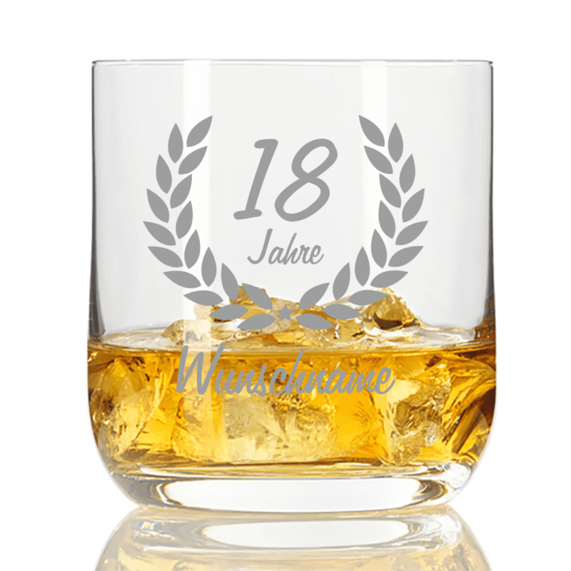 Bild von Whisky Glas mit Namensgravur zum Geburtstag | 🔮 Gravur nach Wunsch 🌟
