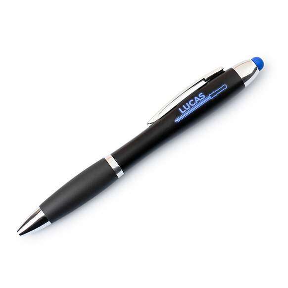 Bild von Kugelschreiber mit Licht und Gravur blaue Tinte schwarzer Kugelschreiber Verschiedene Farben von LED Lichter Geschenkidee für Firmen | 🔮 Gravur nach Wunsch 🌟