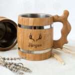 Bild von   bierkrug eichenholz mit indivijpg | 🌟 Gravur nach Wunsch 🪄