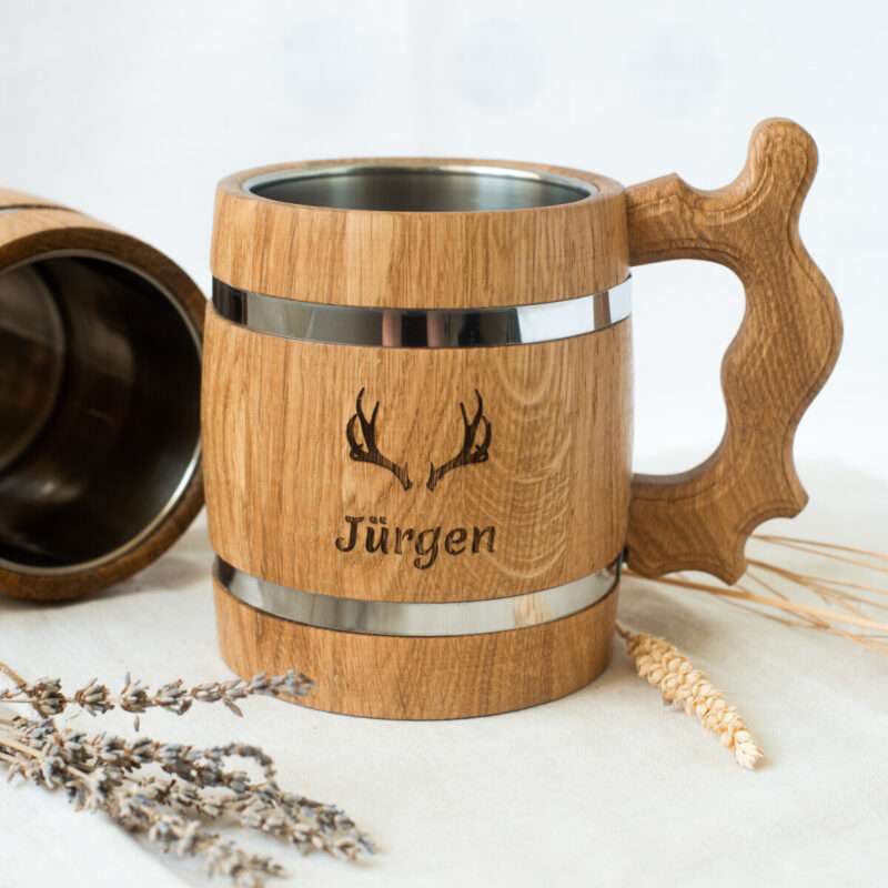 Bild von   bierkrug eichenholz mit indivijpg | 🌟 Gravur nach Wunsch 🪄