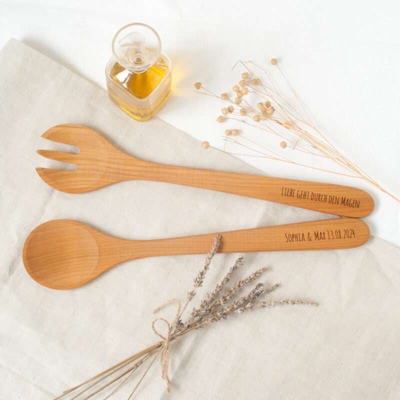 Salatbesteck 2-teilig mit individueller Gravur Kirschholz