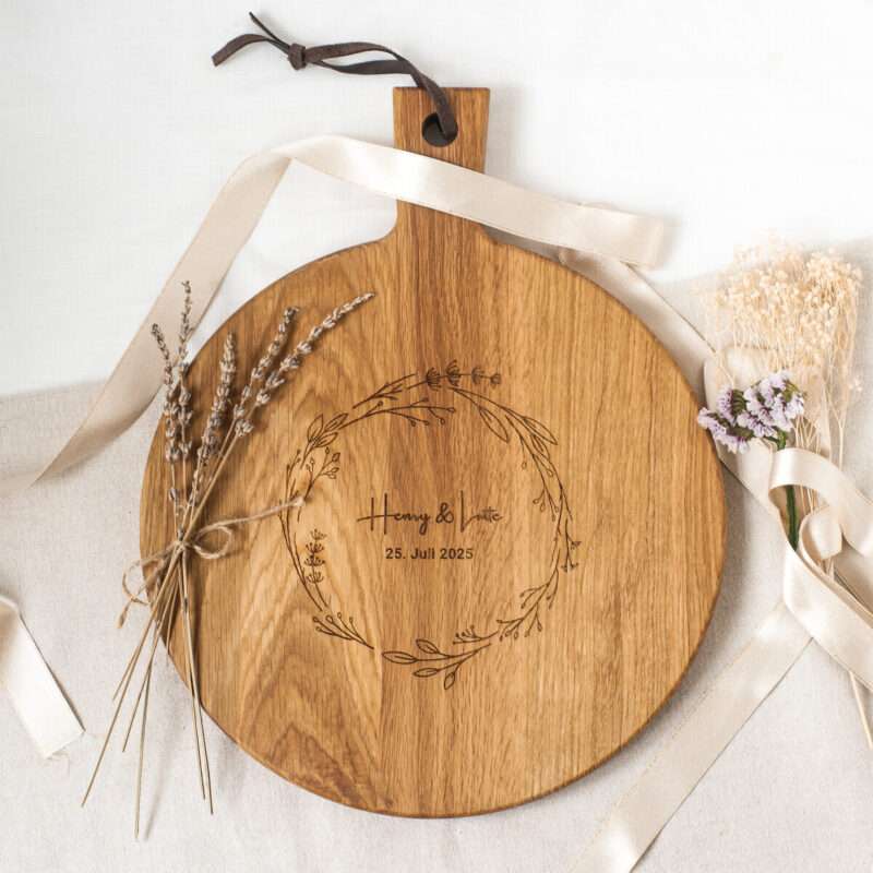 Bild von   pizzabrett eichenholz o  cmjpg | 🌟 Gravur nach Wunsch 🪄