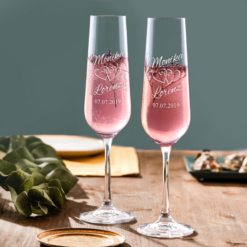 2er Set Sektgläser zur Hochzeit mit Gravur - personalisiert