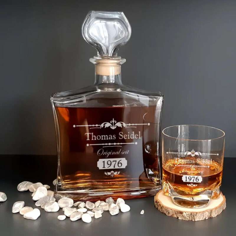 Bild von   whiskykaraffe mit gravur deinejpg | 🌟 Gravur nach Wunsch 🪄