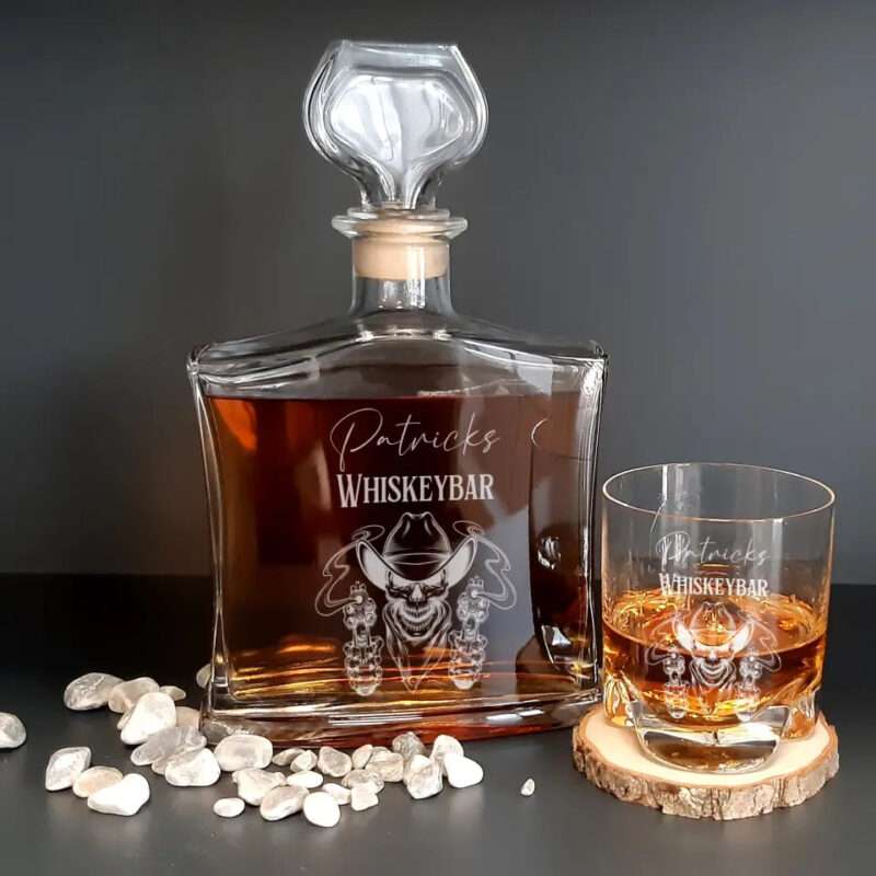 Bild von   whiskykaraffe mit gravur deinejpg | 🌟 Gravur nach Wunsch 🪄