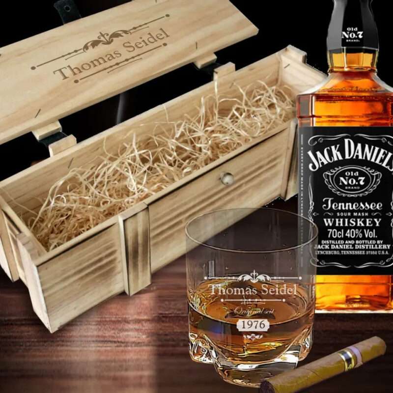 Bild von   whisky geschenkset mit glas injpg | 🌟 Gravur nach Wunsch 🪄
