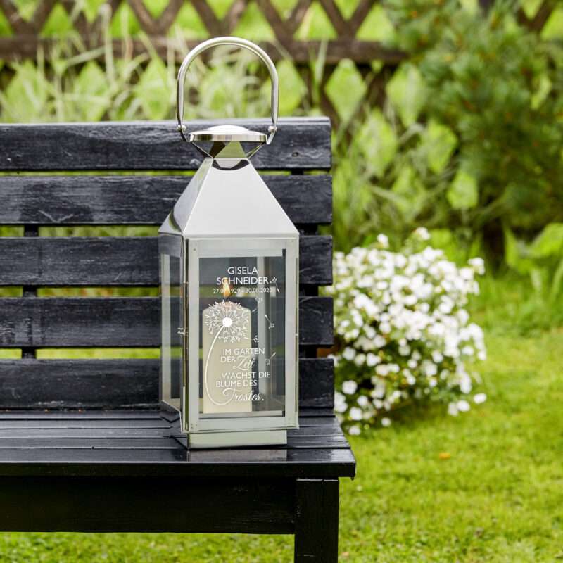 Personalisierte Silber Laterne mit Gravur - Trauerblume