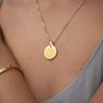 🖼️ 86404-1-kette-mit-gravur-gold-anhaen.jpg | 🌟 Gravur nach Wunsch 🪄 Bild von kette mit gravur gold anhaenjpg | 🌟 Gravur nach Wunsch 🪄