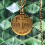 Bild von   halskette mit gravur kreuz ajpg | 🌟 Gravur nach Wunsch 🪄