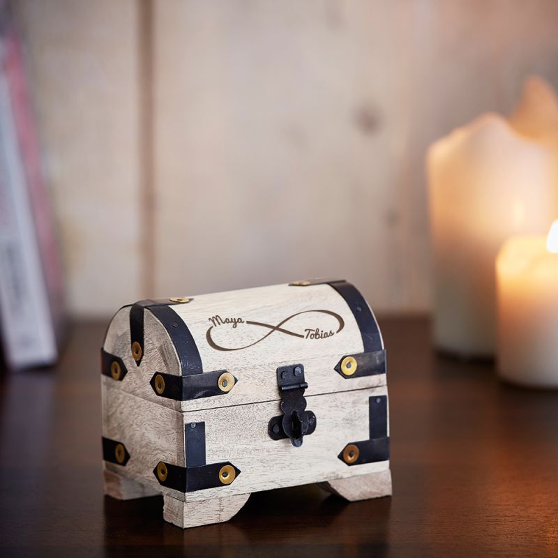 🖼️ 20784-1-kleine-schatztruhe-mit-gravur.jpg | 🌟 Gravur nach Wunsch 🪄 Bild von   kleine schatztruhe mit gravurjpg | 🌟 Gravur nach Wunsch 🪄