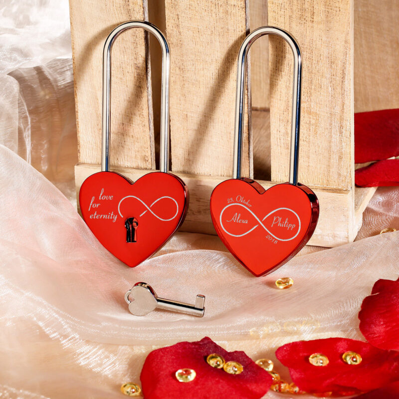 Bild von   herz liebesschloss rot mit  sjpg | 🌟 Gravur nach Wunsch 🪄