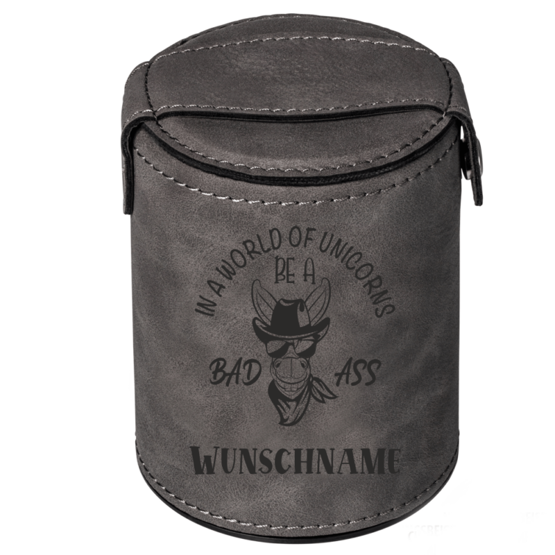 Bild von   wuerfelbecher mit wunschnamenpng | 🌟 Gravur nach Wunsch 🪄