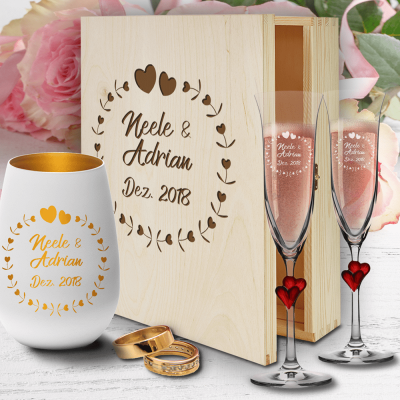Bild von   hochzeit sektglaeser mit gravupng | 🌟 Gravur nach Wunsch 🪄